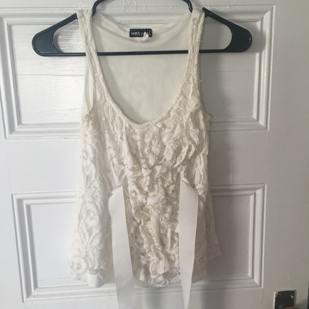 White Ruffle tank with Tie Bow